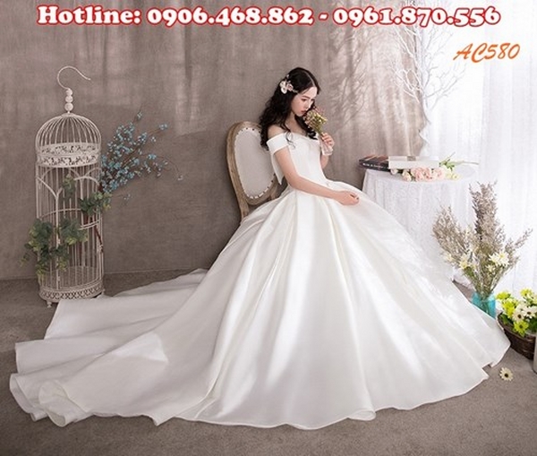 Bí kíp cho bộ ảnh cưới đẹp: thuê áo cưới chụp hình giá rẻ tại địa chỉ chuẩn
